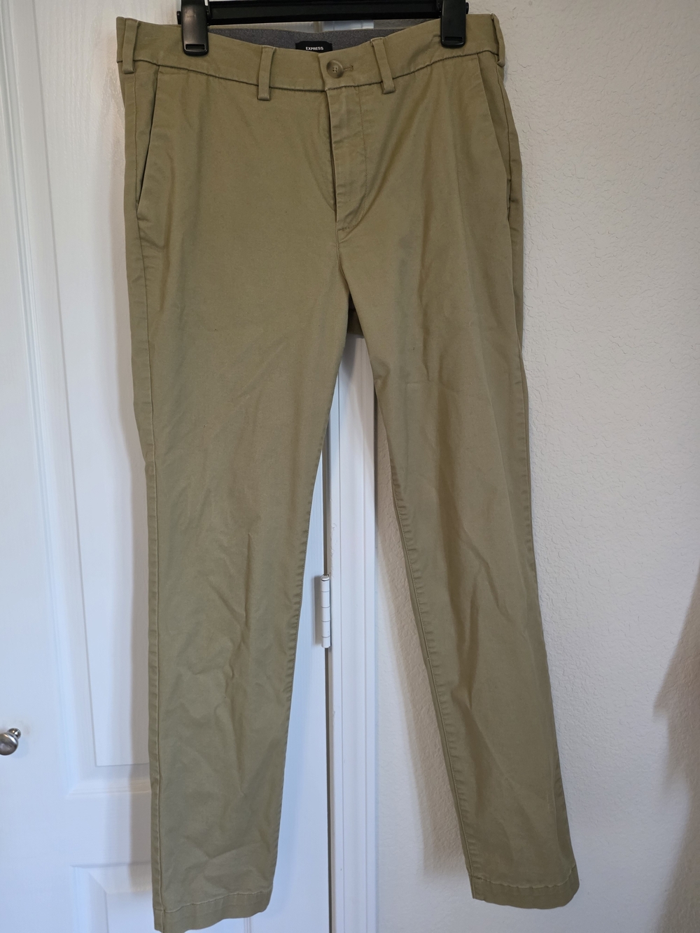 Express Men's Khaki Tan Skinny Fit Chino Pants - Size 31x32